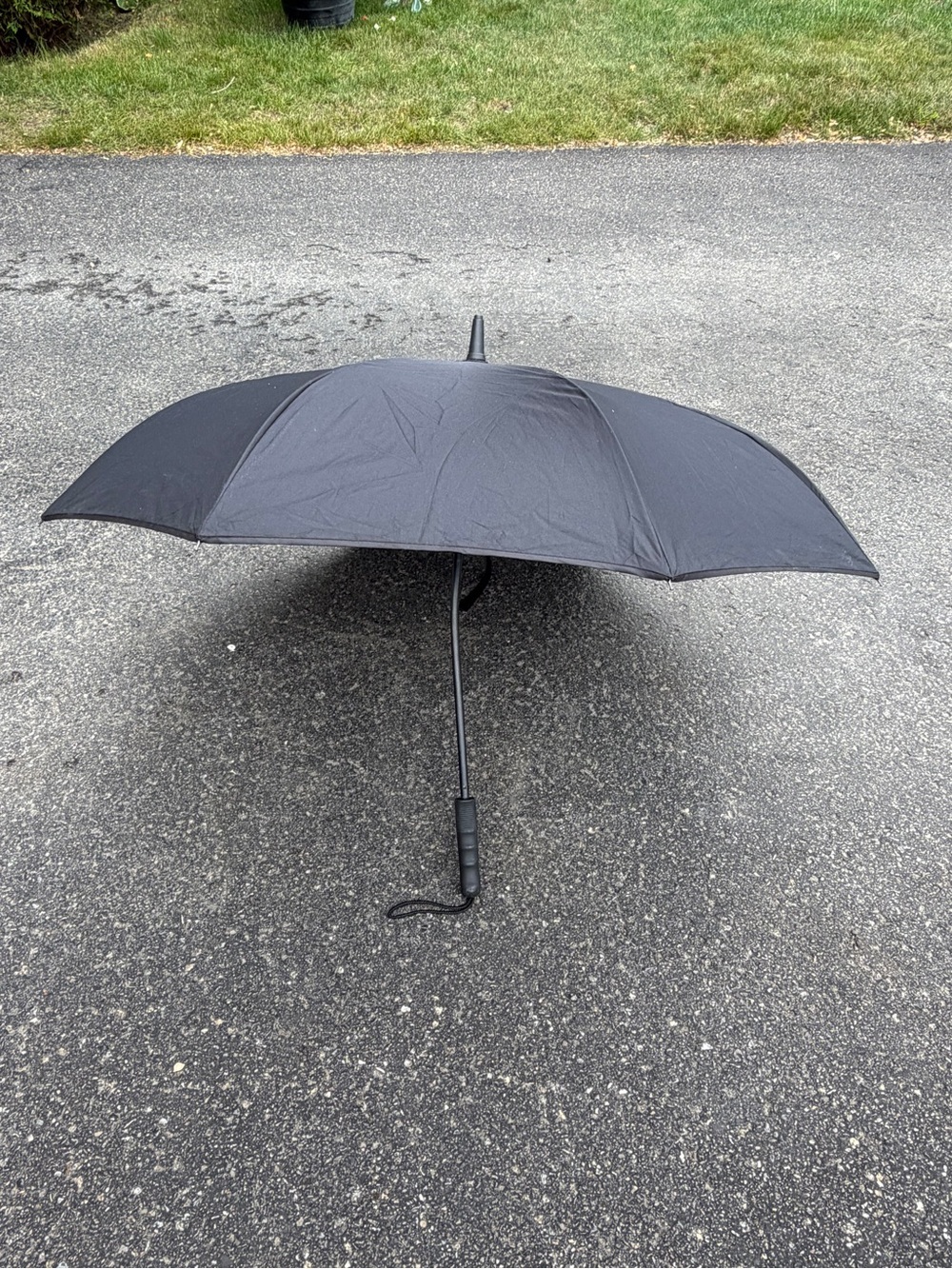 Classic Black Full-Size Umbrella